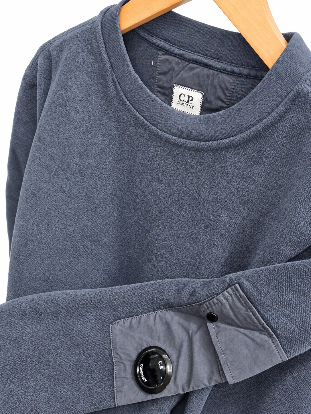 sweat shirt bleu ardoise à poche lentille sweat shirt bleu ardoise à poche lentille